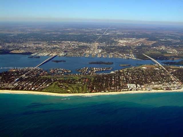 For Rent: $4,000 (2 beds, 2 baths, 1880 Square Feet)