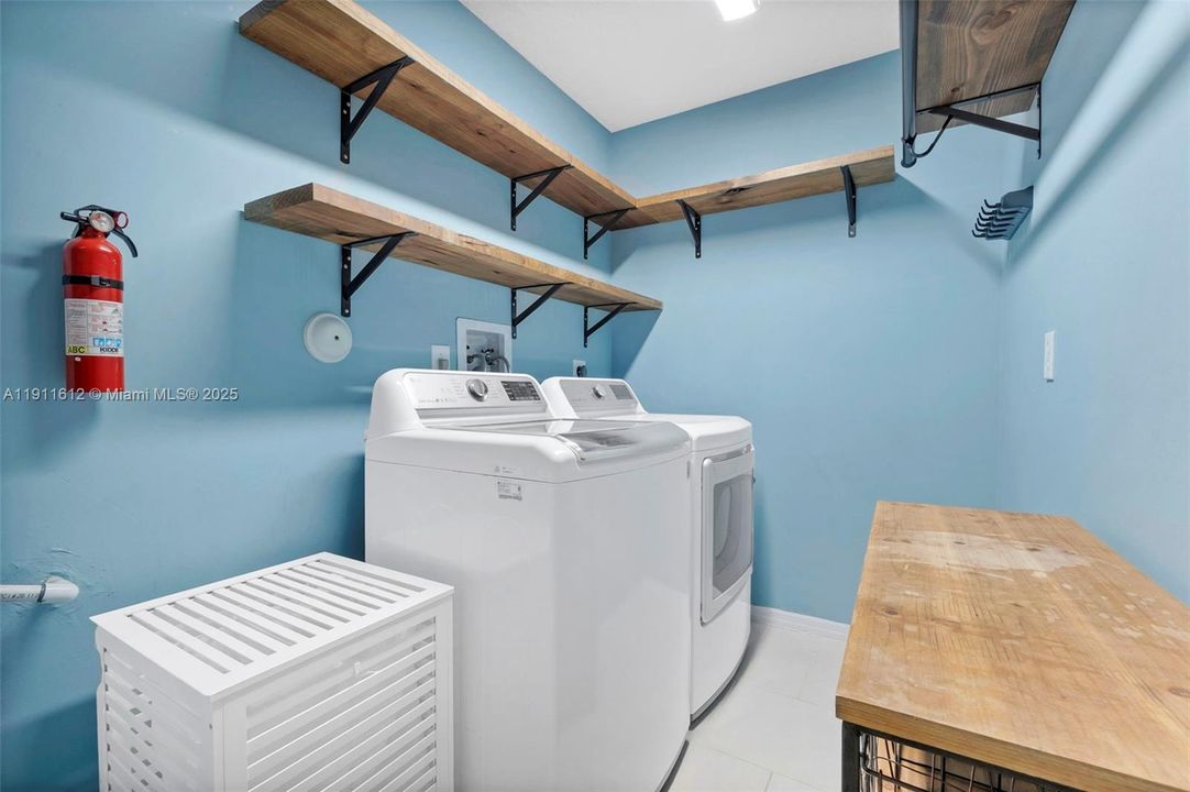 En Renta: $4,200 (3 camas, 2 baños, 1841 Pies cuadrados)