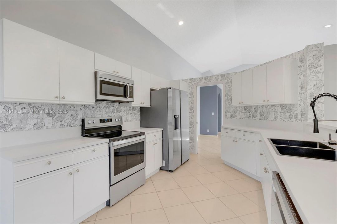 En Renta: $4,200 (3 camas, 2 baños, 1841 Pies cuadrados)