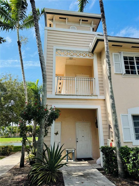 En Renta: $2,100 (3 camas, 2 baños, 1194 Pies cuadrados)