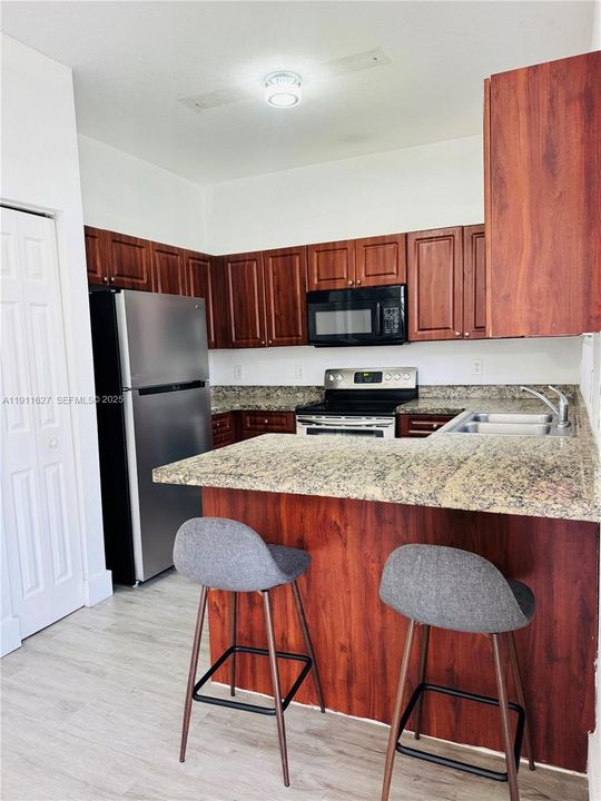 En Renta: $2,100 (3 camas, 2 baños, 1194 Pies cuadrados)