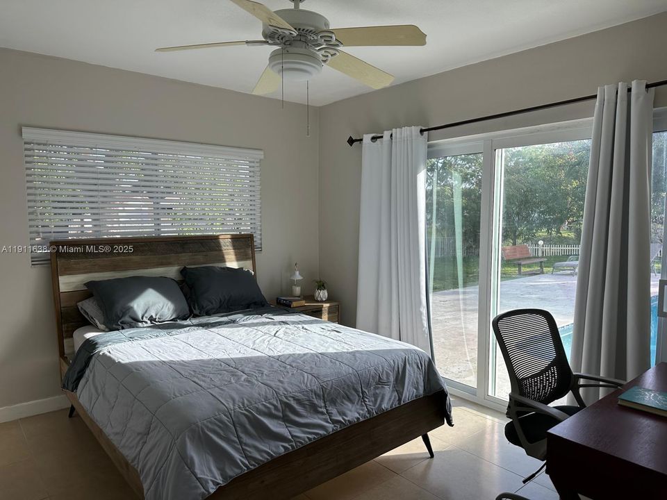 For Rent: $5,750 (4 beds, 2 baths, 1900 Square Feet)