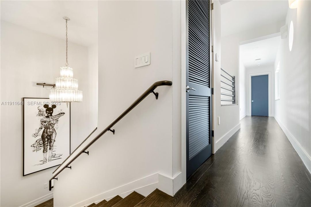 For Sale: $8,400,000 (5 beds, 5 baths, 5230 Square Feet)