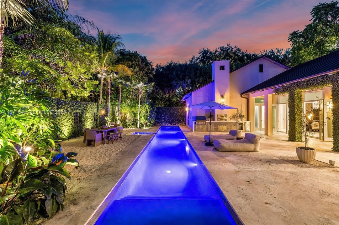 For Sale: $8,400,000 (5 beds, 5 baths, 5230 Square Feet)