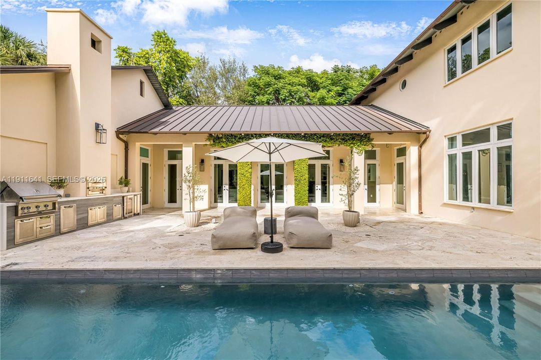 For Sale: $8,400,000 (5 beds, 5 baths, 5230 Square Feet)