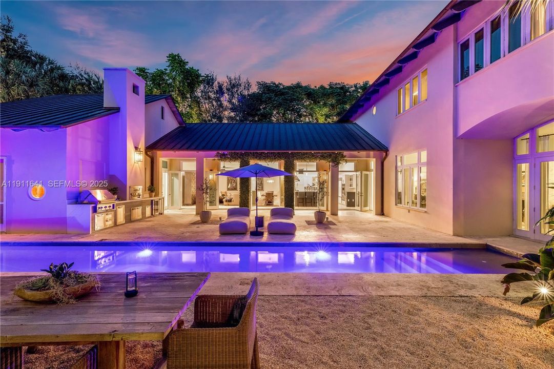 For Sale: $8,400,000 (5 beds, 5 baths, 5230 Square Feet)