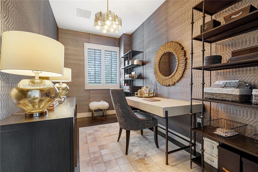 For Sale: $8,400,000 (5 beds, 5 baths, 5230 Square Feet)