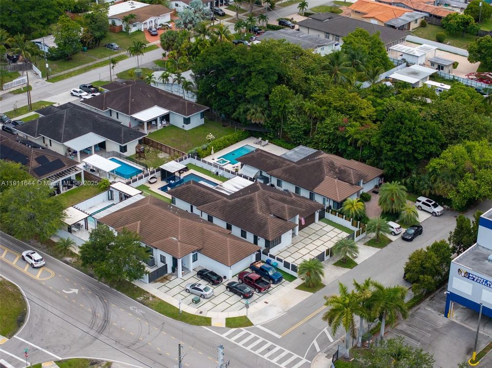 В аренду: $6,500 (4 спален, 3 ванн, 2011 Квадратных фут)