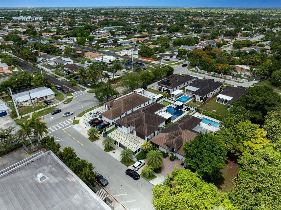 В аренду: $6,500 (4 спален, 3 ванн, 2011 Квадратных фут)