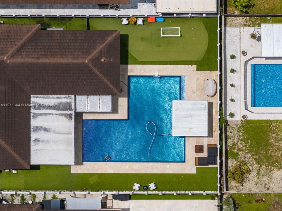 В аренду: $6,500 (4 спален, 3 ванн, 2011 Квадратных фут)