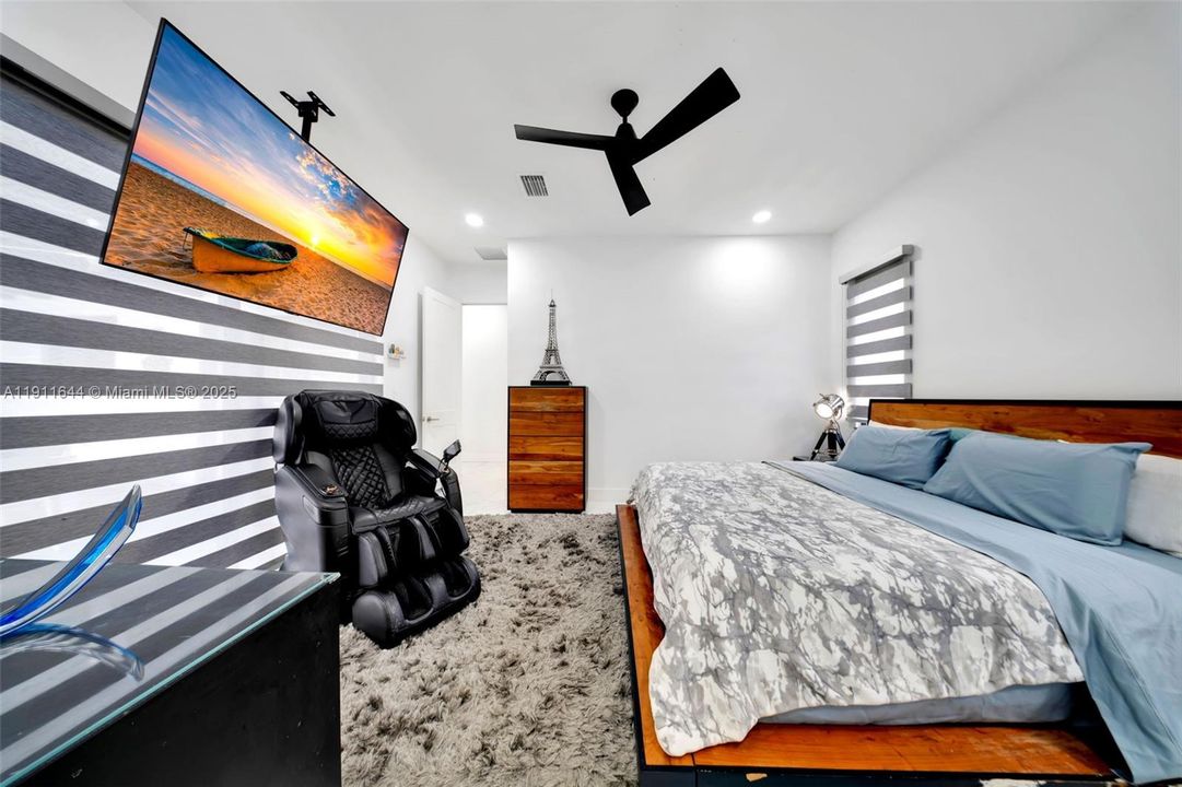 В аренду: $6,500 (4 спален, 3 ванн, 2011 Квадратных фут)