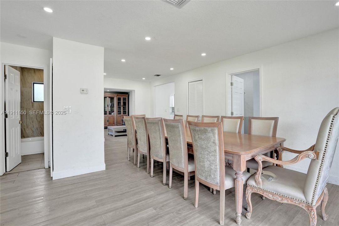 Active With Contract: $549,000 (4 beds, 3 baths, 1920 Square Feet)