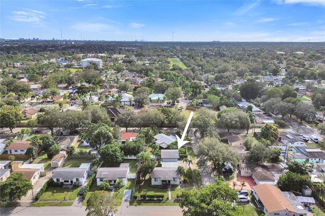 Active With Contract: $549,000 (4 beds, 3 baths, 1920 Square Feet)