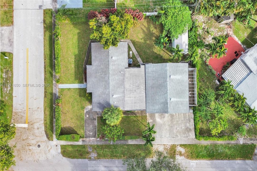 Active With Contract: $549,000 (4 beds, 3 baths, 1920 Square Feet)