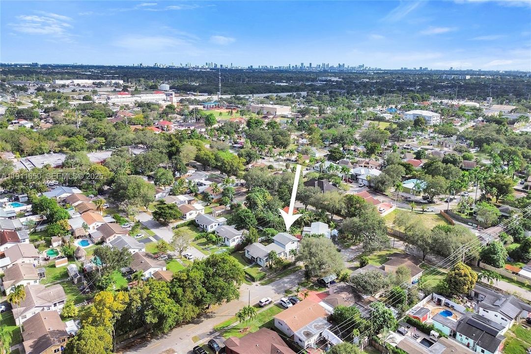 Active With Contract: $549,000 (4 beds, 3 baths, 1920 Square Feet)