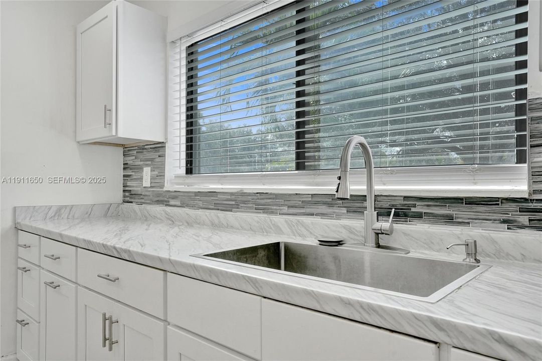 Active With Contract: $549,000 (4 beds, 3 baths, 1920 Square Feet)