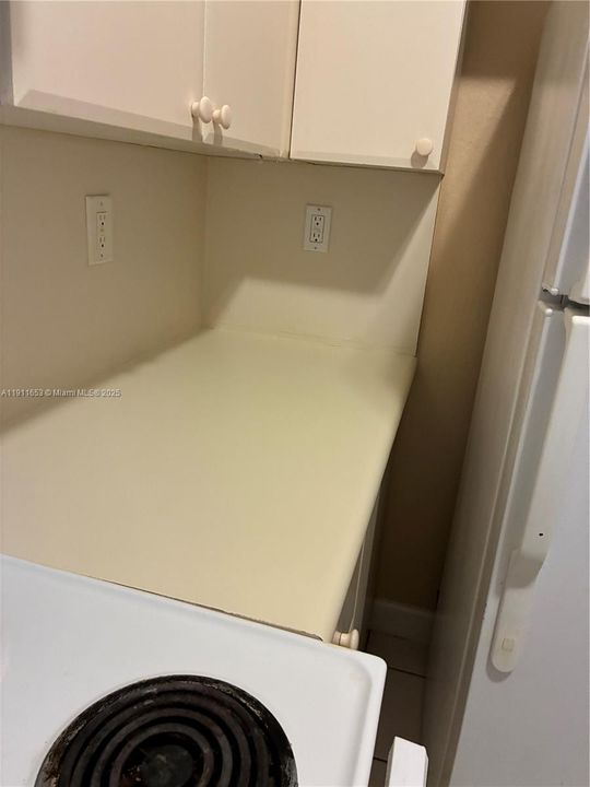 Activo con contrato: $1,650 (2 camas, 2 baños, 914 Pies cuadrados)