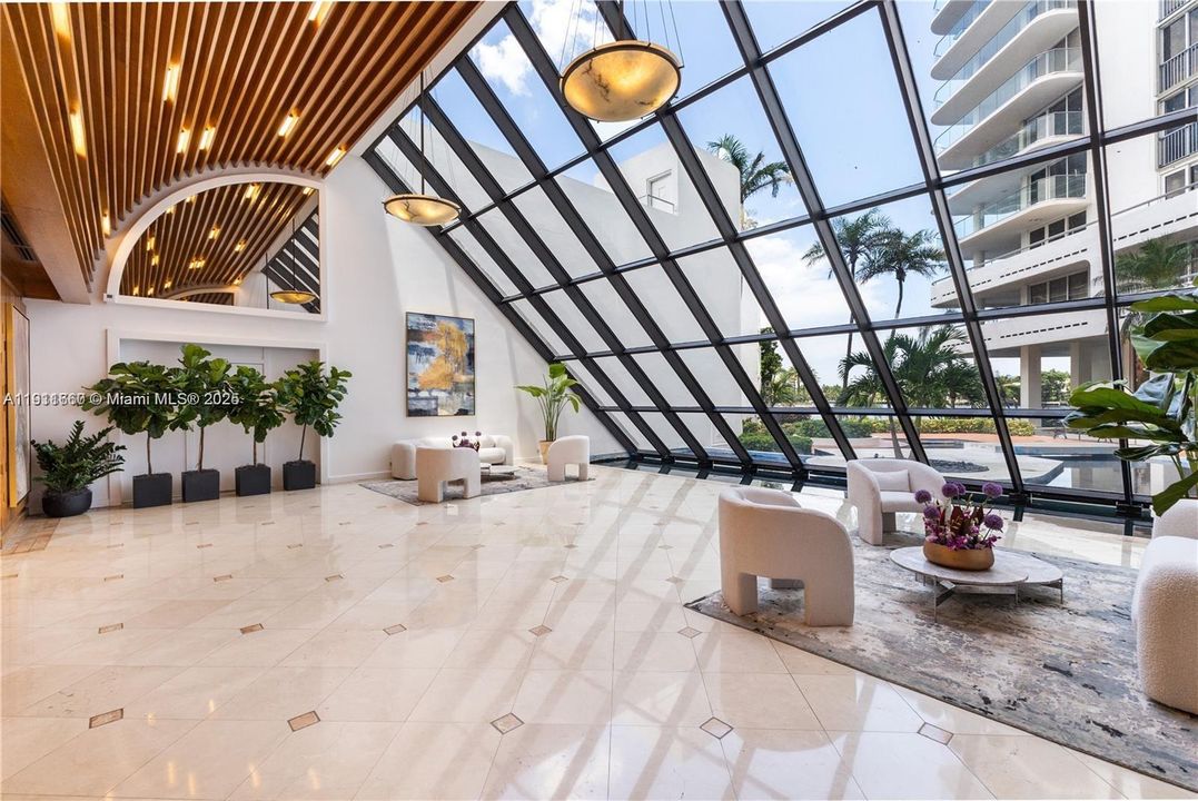 Active With Contract: $599,000 (2 beds, 2 baths, 1522 Square Feet)