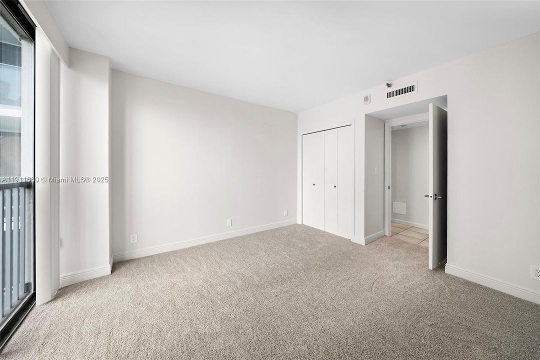 Active With Contract: $599,000 (2 beds, 2 baths, 1522 Square Feet)