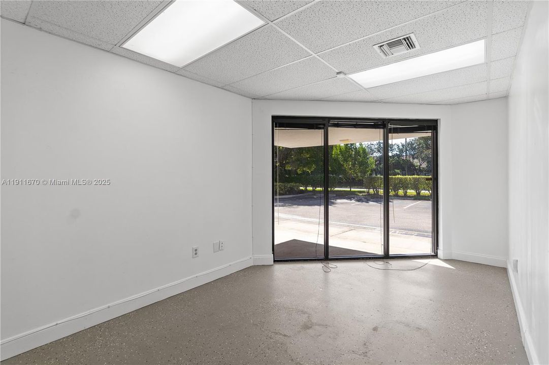 For Rent: $1,940 (0 beds, 0 baths, 0 Square Feet)