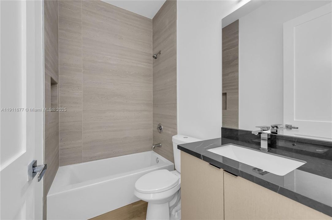 待售: $1,795,000 (0 贝兹, 0 浴室, 5472 平方英尺)