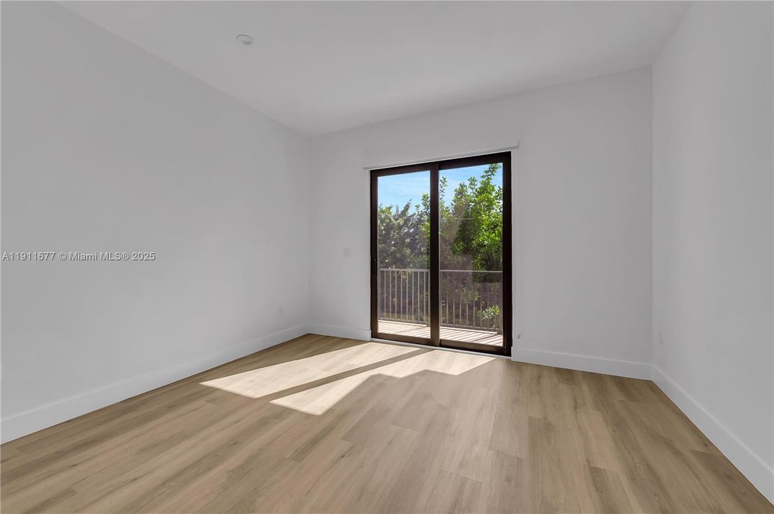 待售: $1,795,000 (0 贝兹, 0 浴室, 5472 平方英尺)