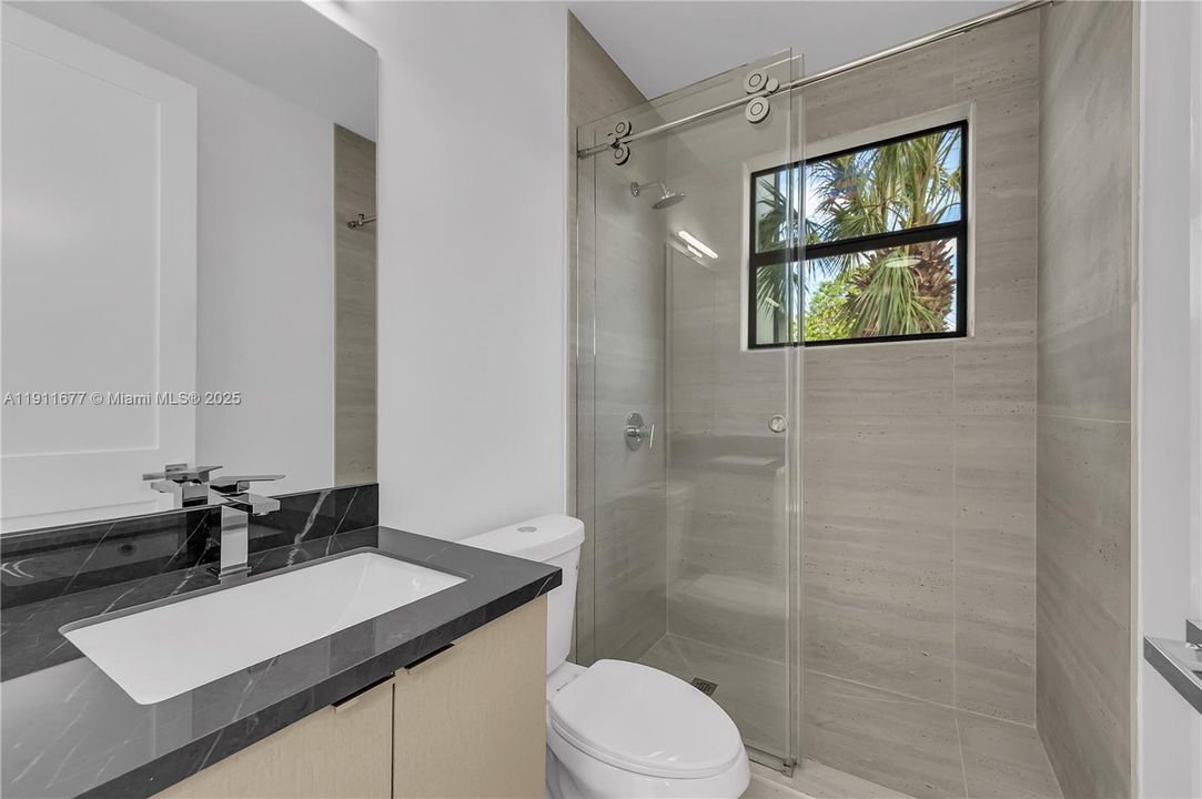 待售: $1,795,000 (0 贝兹, 0 浴室, 5472 平方英尺)