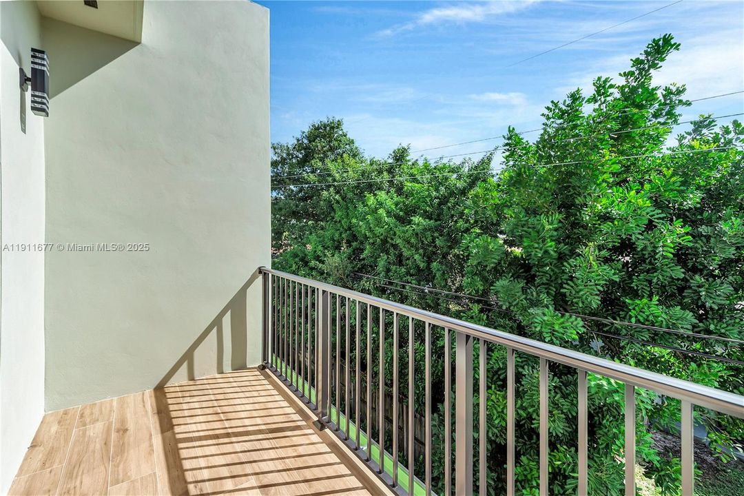 待售: $1,795,000 (0 贝兹, 0 浴室, 5472 平方英尺)