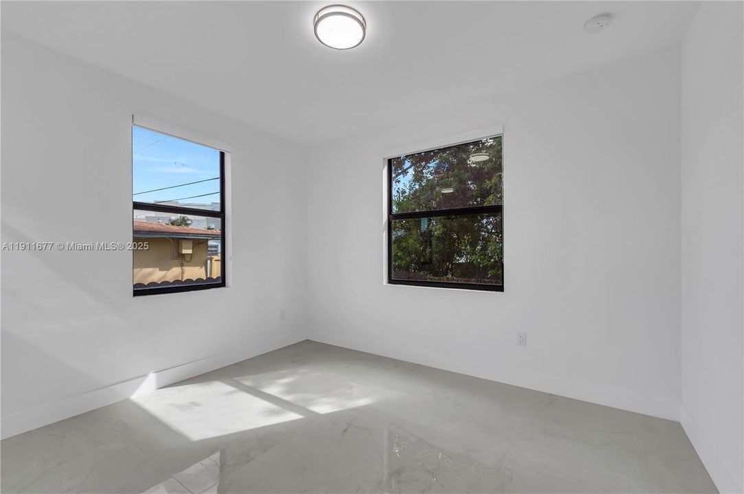 待售: $1,795,000 (0 贝兹, 0 浴室, 5472 平方英尺)