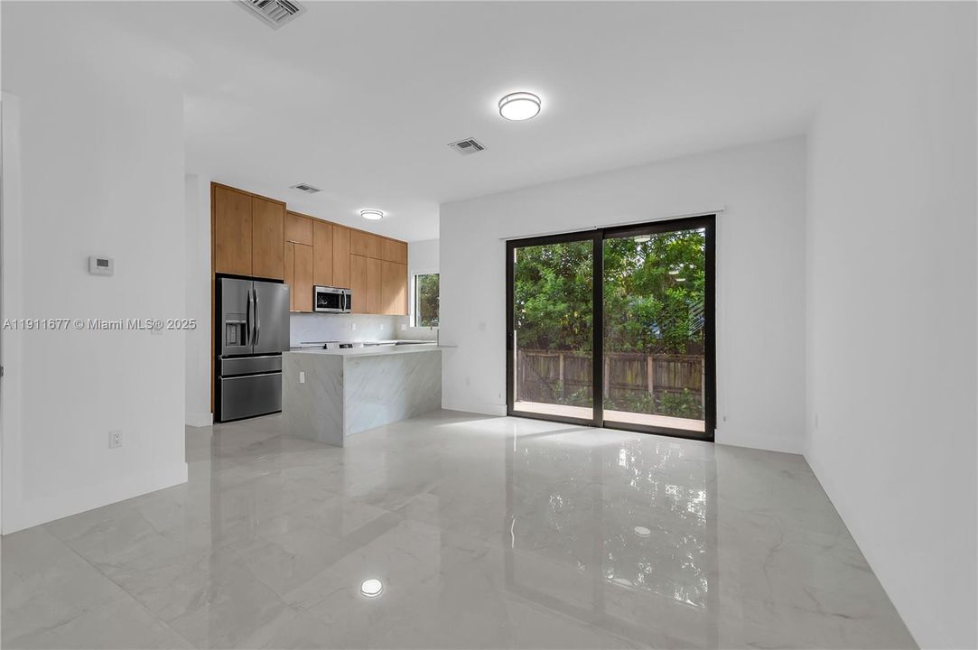 待售: $1,795,000 (0 贝兹, 0 浴室, 5472 平方英尺)