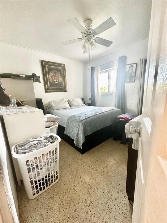 待售: $721,000 (0 贝兹, 0 浴室, 1645 平方英尺)