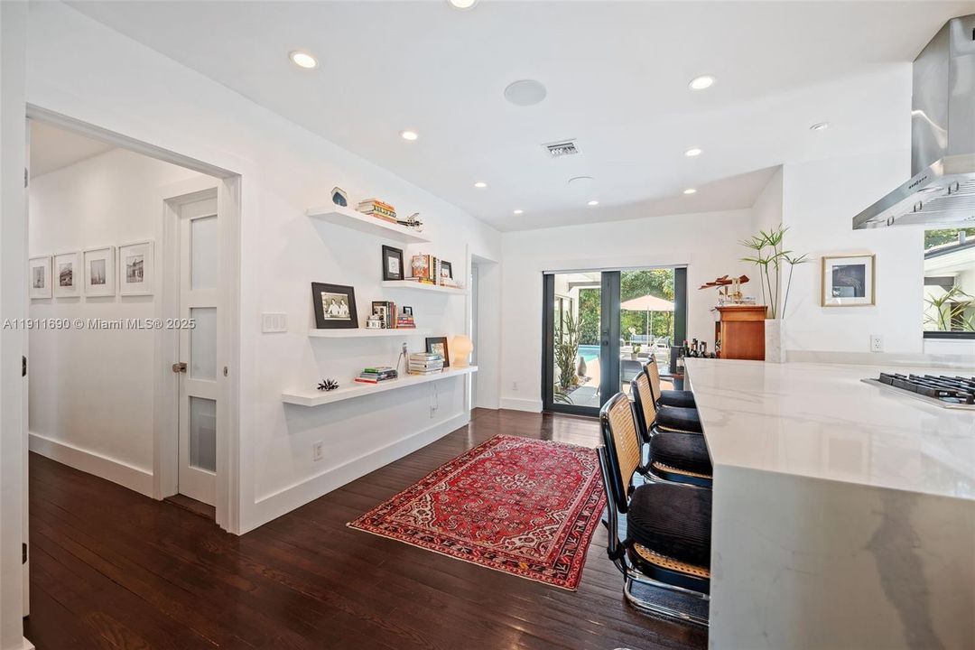 Active With Contract: $2,090,000 (3 beds, 3 baths, 1658 Square Feet)