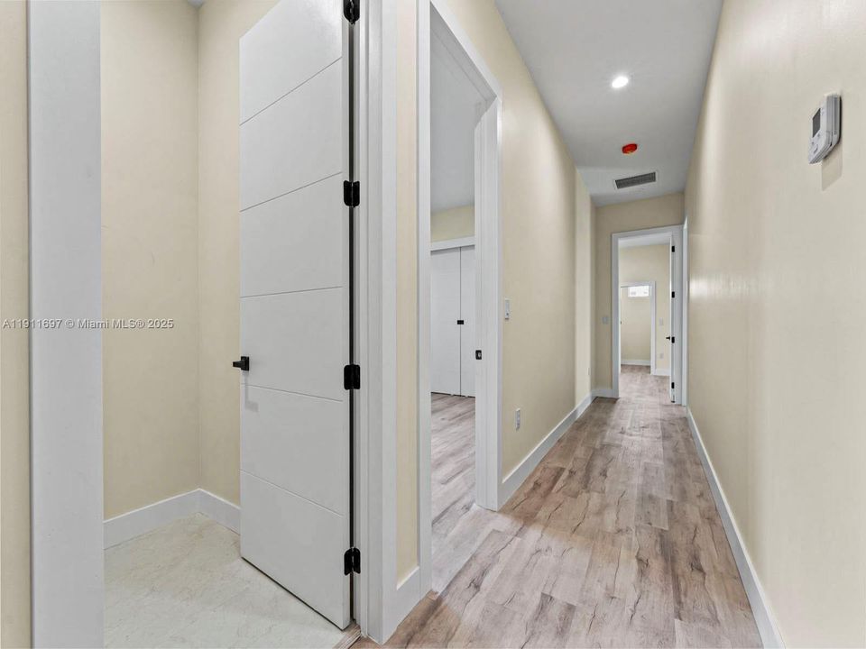 For Rent: $4,600 (4 beds, 4 baths, 2600 Square Feet)