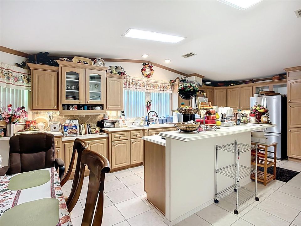 For Sale: $975,000 (3 beds, 2 baths, 0 Square Feet)