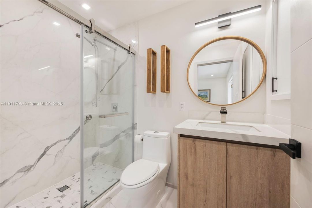 Active With Contract: $2,050,000 (4 beds, 4 baths, 2220 Square Feet)