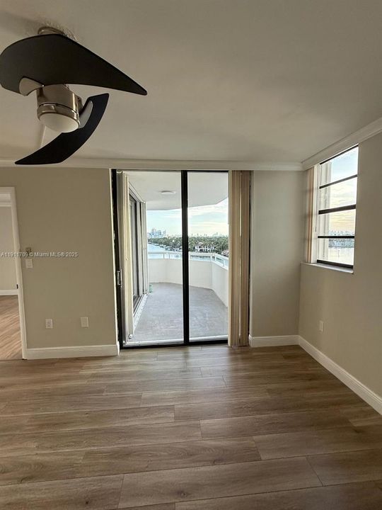 Activo con contrato: $3,200 (2 camas, 2 baños, 1130 Pies cuadrados)