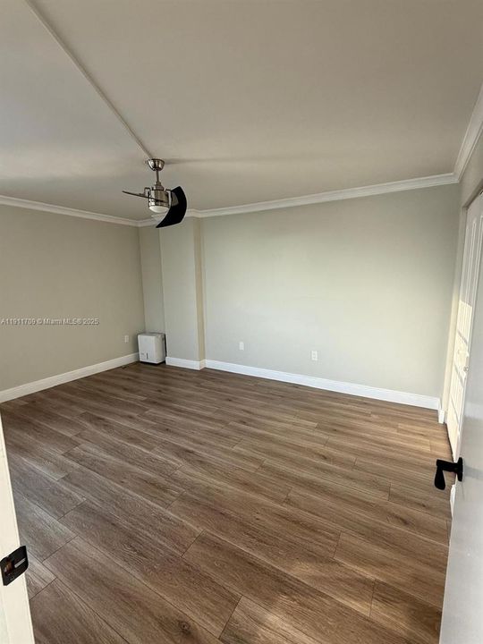 Activo con contrato: $3,200 (2 camas, 2 baños, 1130 Pies cuadrados)