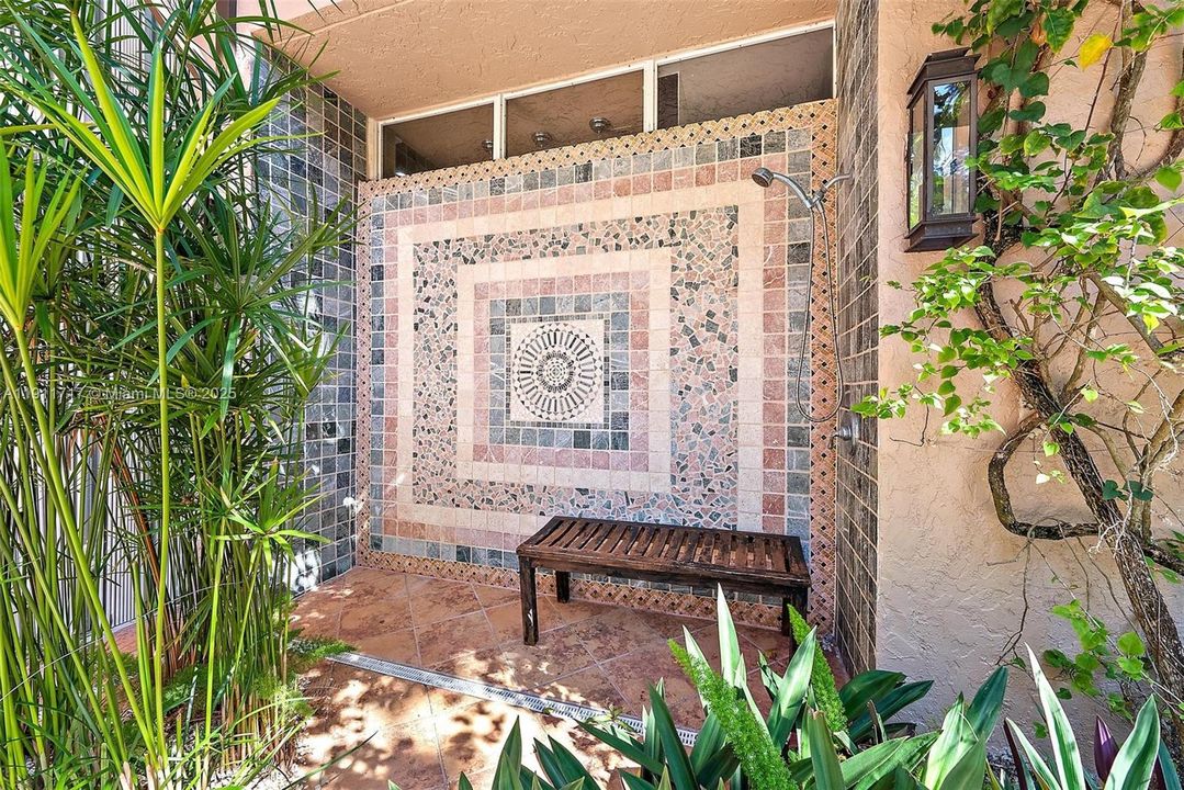 Meditation Area / Shower