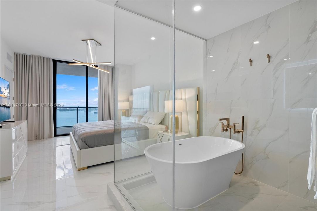 Active With Contract: $14,750 (3 beds, 3 baths, 1759 Square Feet)