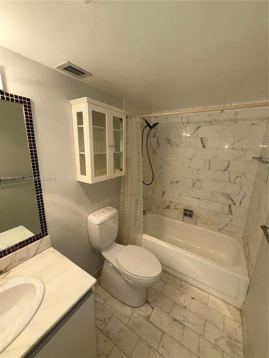 Recently Rented: $2,900 (1 beds, 1 baths, 848 Square Feet)