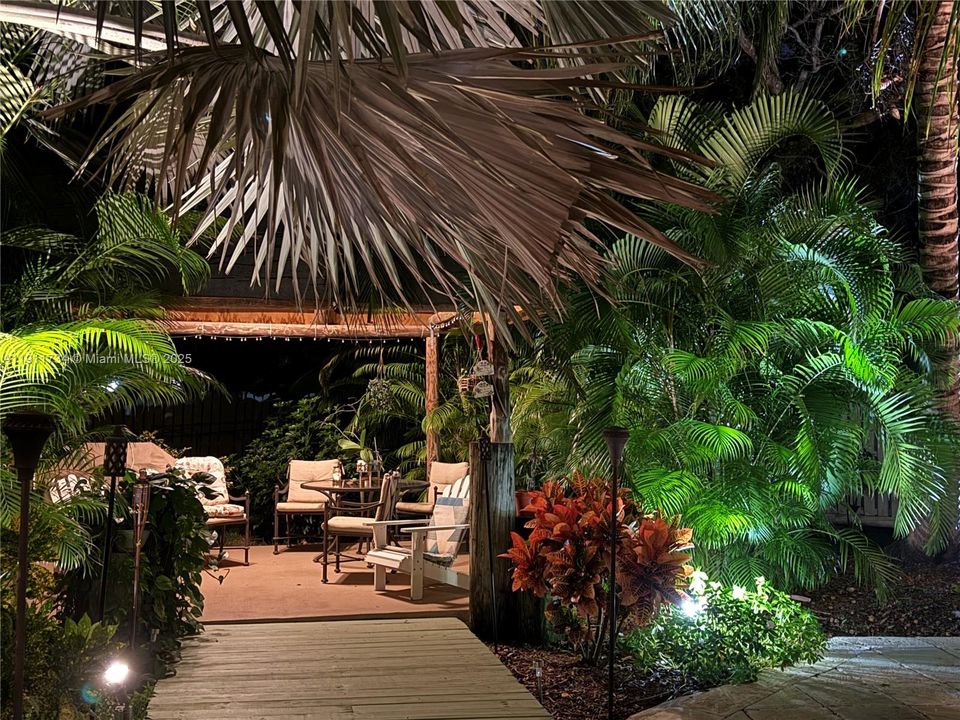 En Venta: $945,000 (4 camas, 3 baños, 2092 Pies cuadrados)