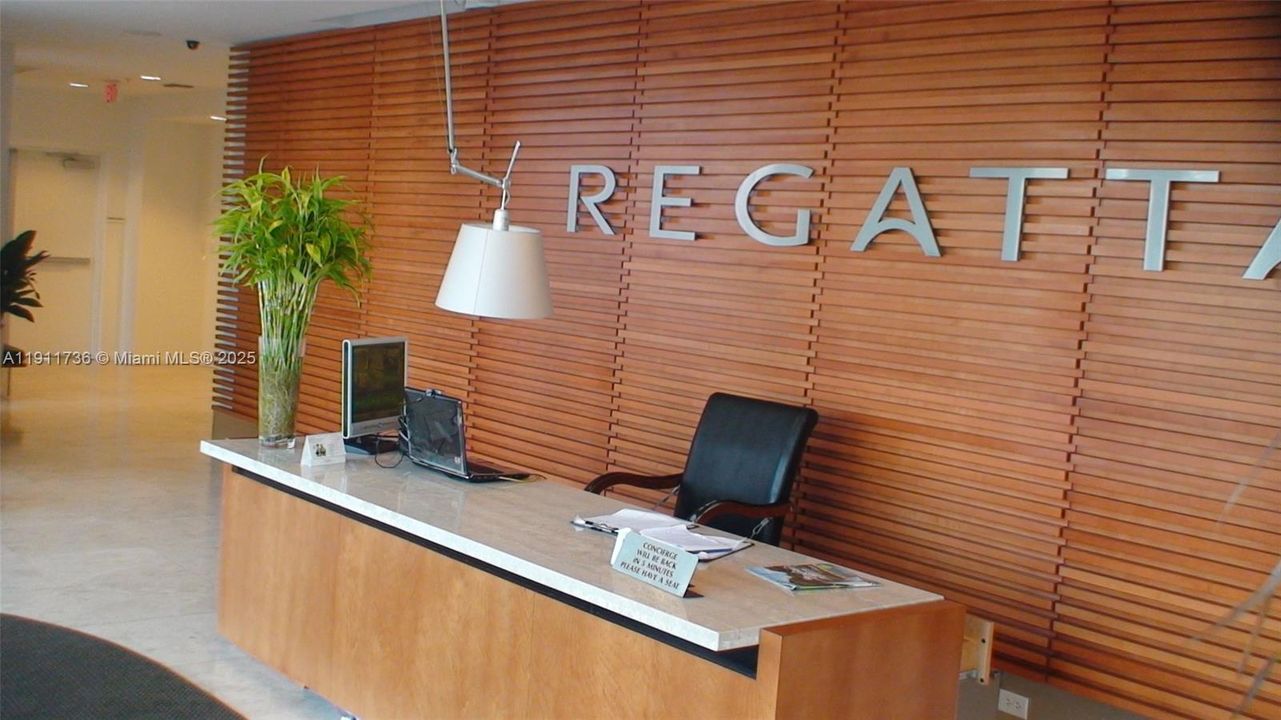 Под контрактом: $1,150,000 (3 спален, 3 ванн, 1712 Квадратных фут)