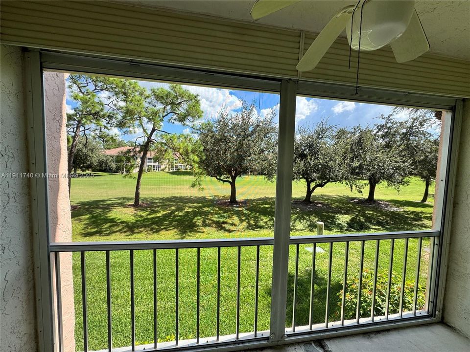 Recently Sold: $110,000 (1 beds, 1 baths, 638 Square Feet)