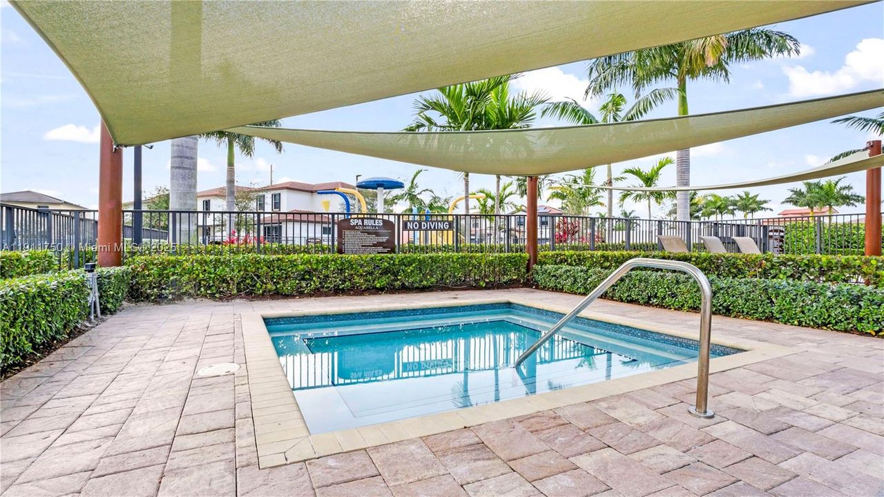 For Sale: $495,000 (3 beds, 2 baths, 1540 Square Feet)