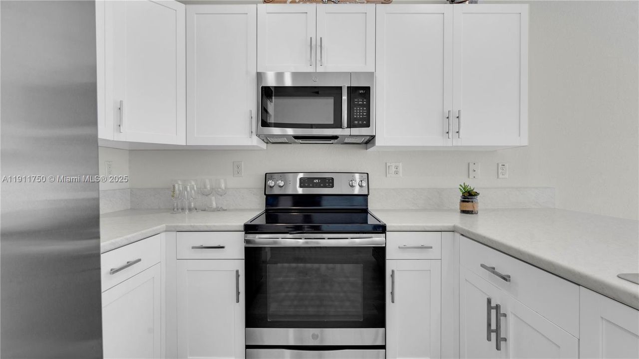 For Sale: $495,000 (3 beds, 2 baths, 1540 Square Feet)