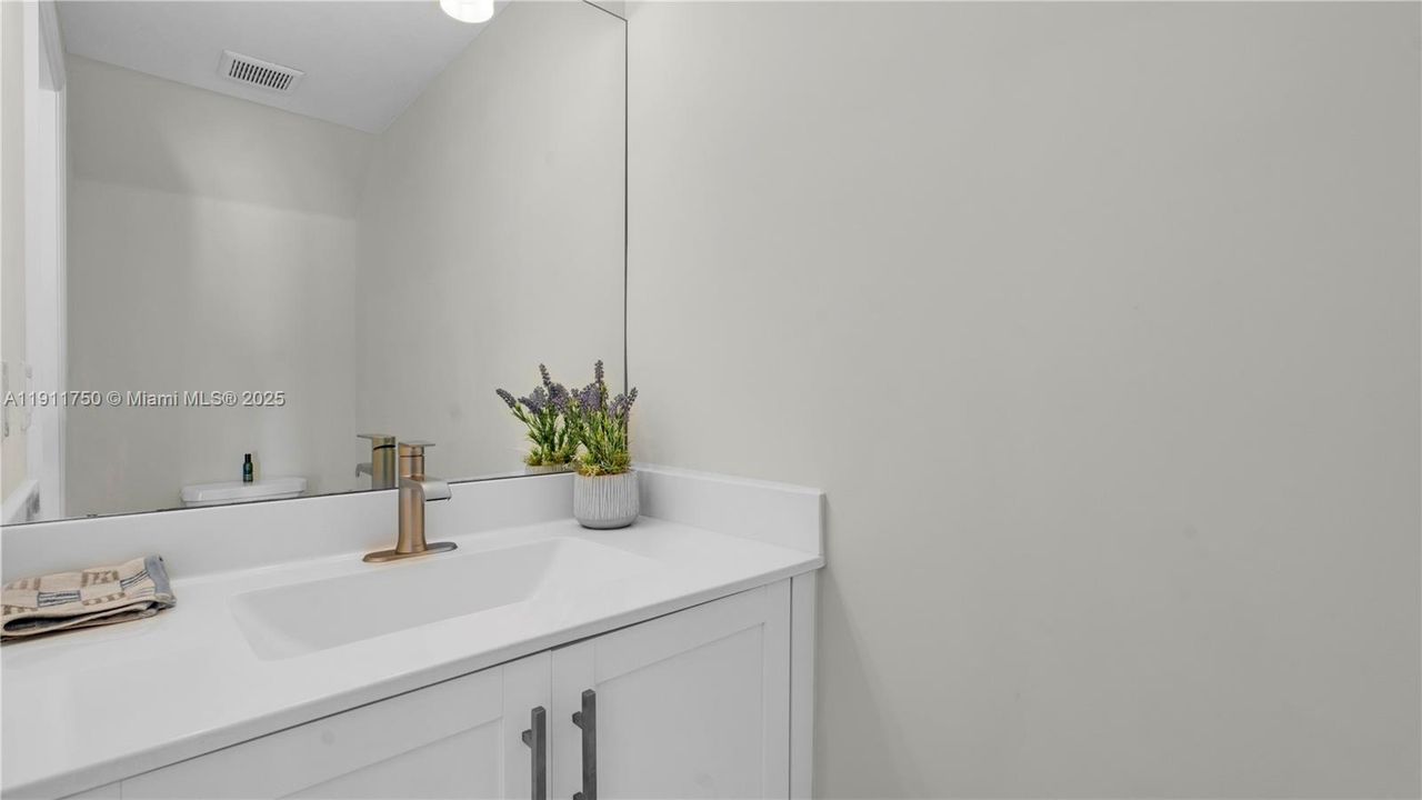 For Sale: $495,000 (3 beds, 2 baths, 1540 Square Feet)