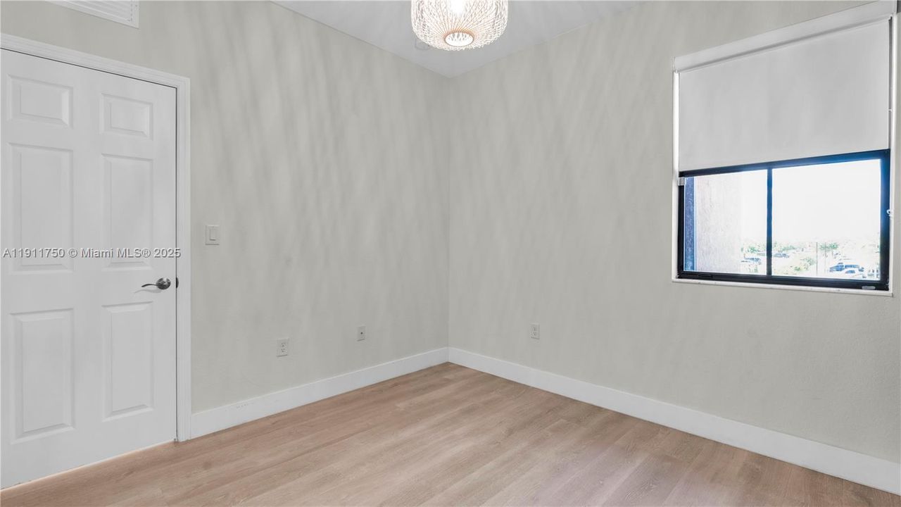 For Sale: $495,000 (3 beds, 2 baths, 1540 Square Feet)