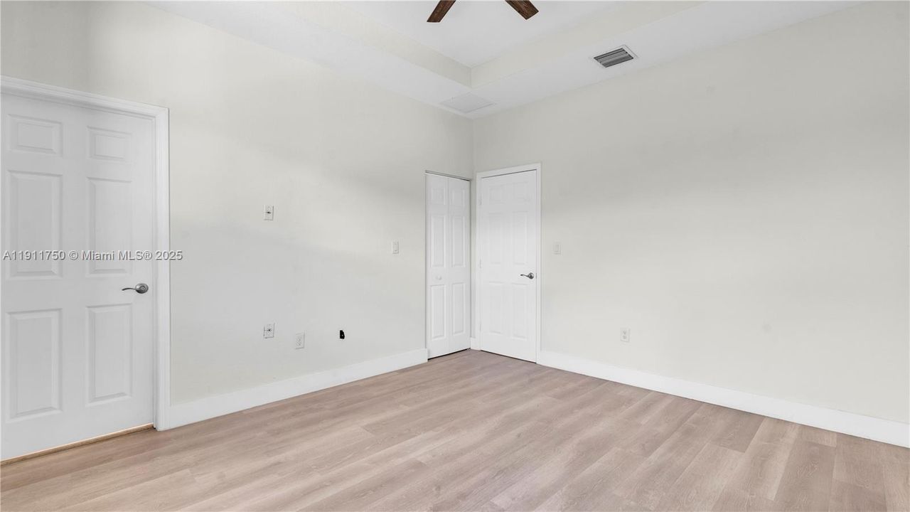 For Sale: $495,000 (3 beds, 2 baths, 1540 Square Feet)