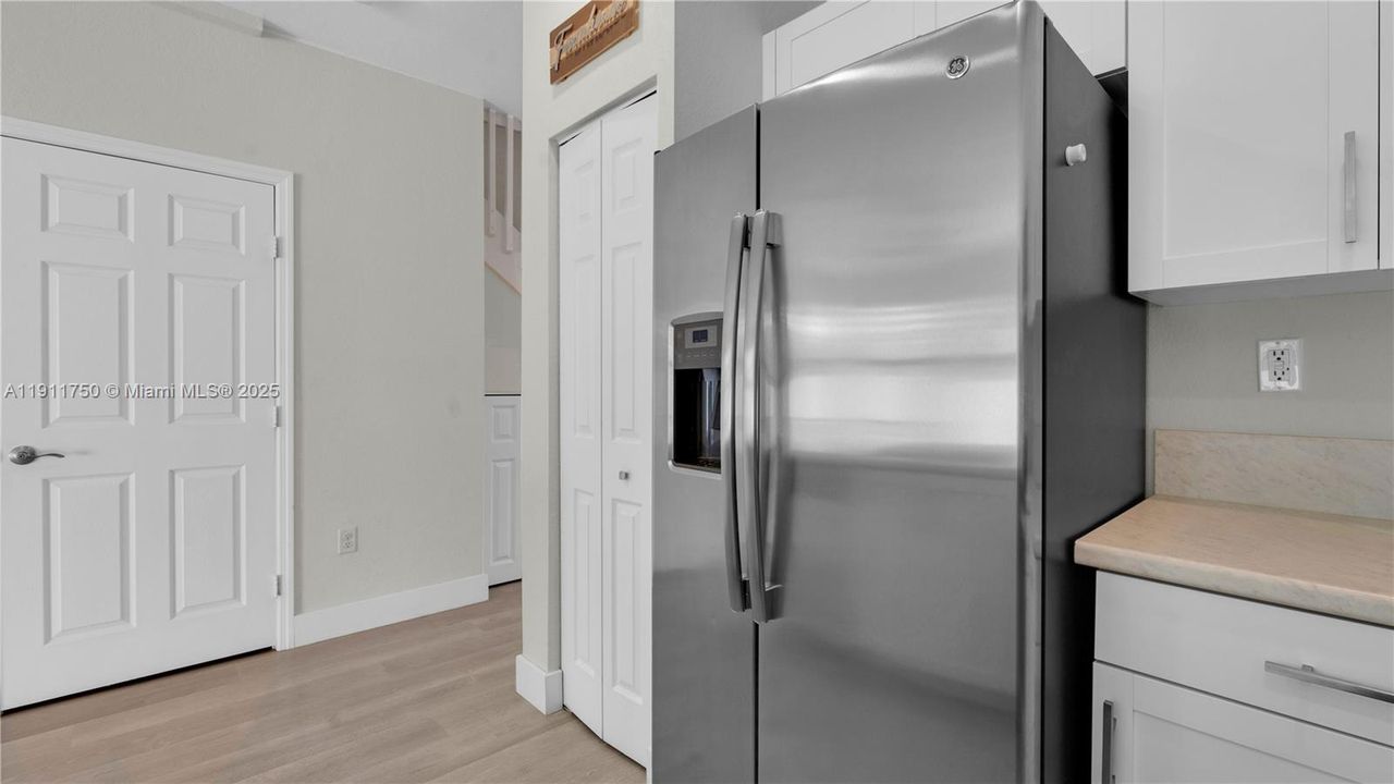 For Sale: $495,000 (3 beds, 2 baths, 1540 Square Feet)