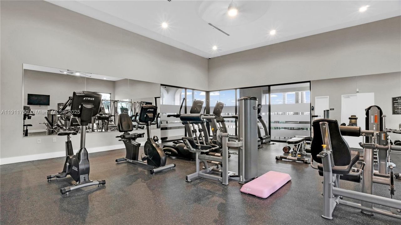 For Sale: $495,000 (3 beds, 2 baths, 1540 Square Feet)